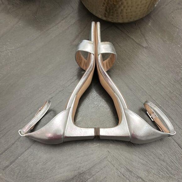 27 EDIT Naturalizer Iriss Ankle Strap Sandal - Picture 8 of 10